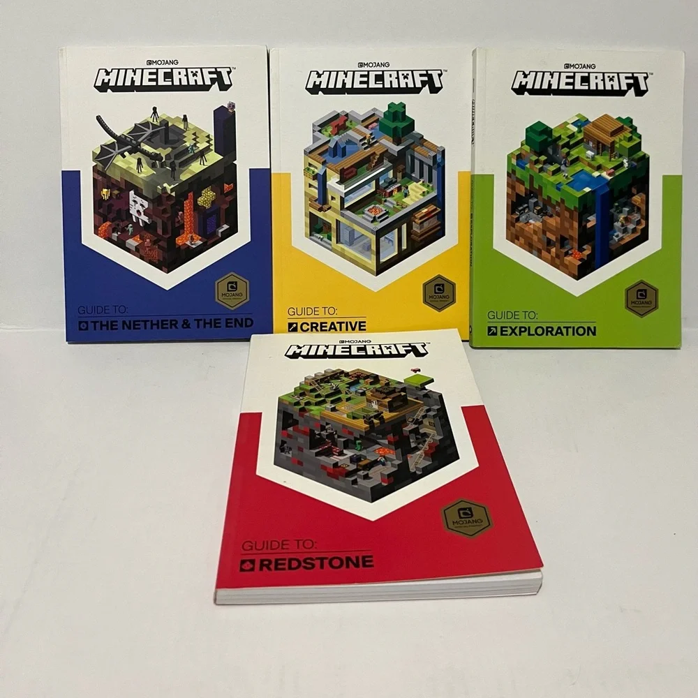 Minecraft Guide Collection Box Set - Picture 2 of 4